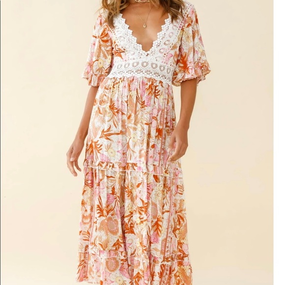 INDIO CROCHET INSERT DEEP V-NECKLINE ANGEL SLEEVE MAXI DRESS FLORAL PRINT PINK - Picture 2 of 9